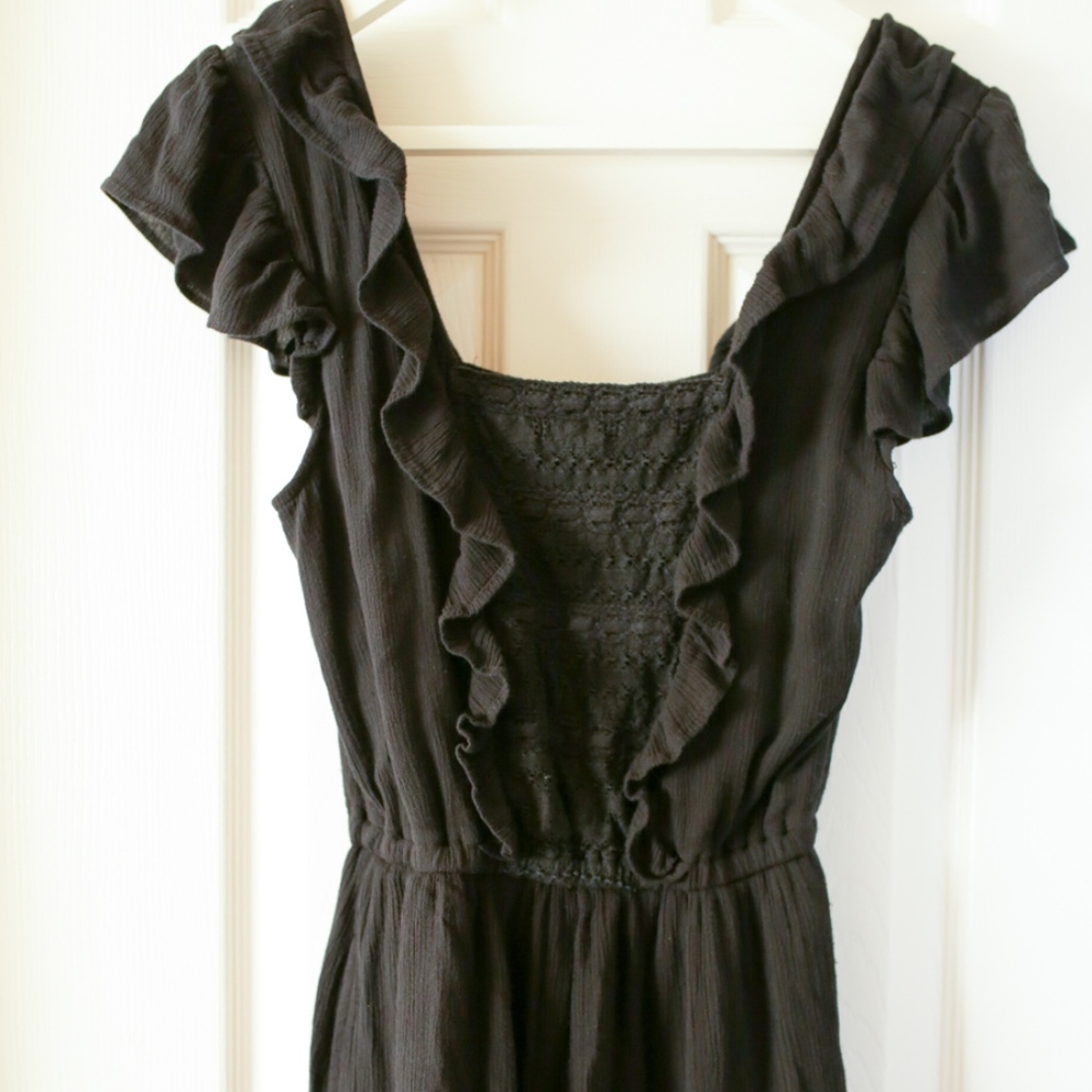 American Eagle Black Ruffled Romper XXS